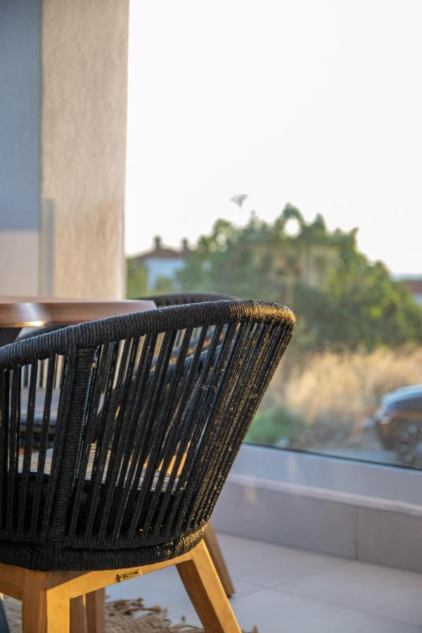 Sithoniars Melora Luxury Apartment ニキティ エクステリア 写真