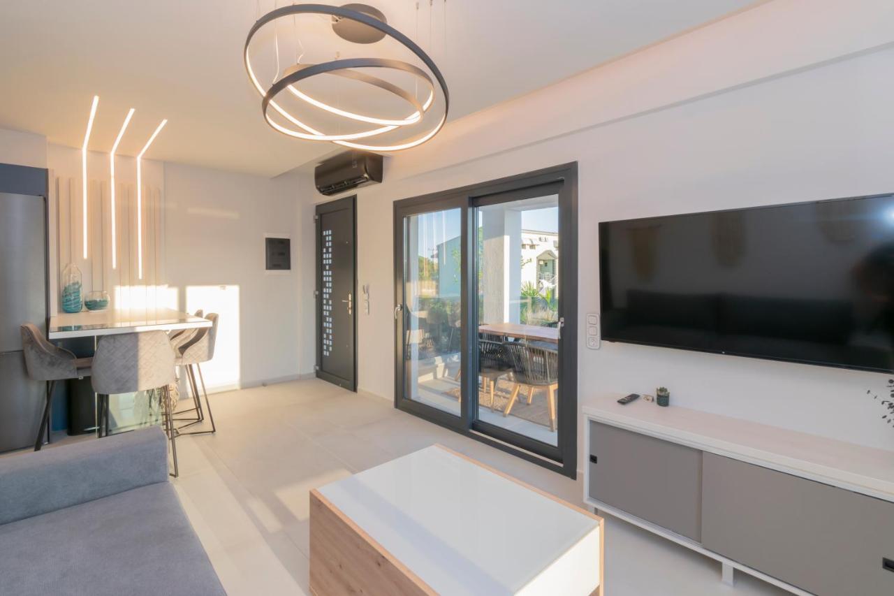 Sithoniars Melora Luxury Apartment ニキティ エクステリア 写真